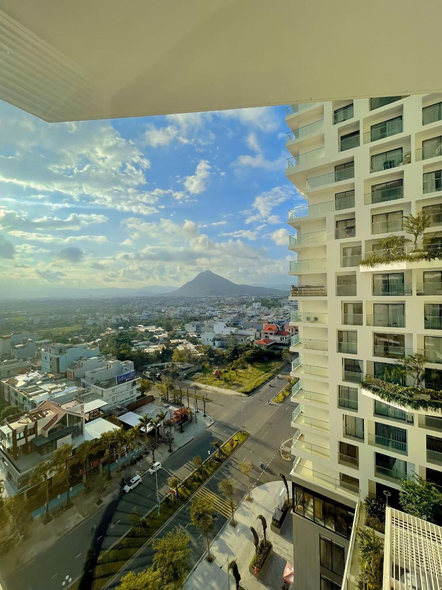 Luna Apartment - Apec Mandala Phu Yen Туїхоа Екстер'єр фото