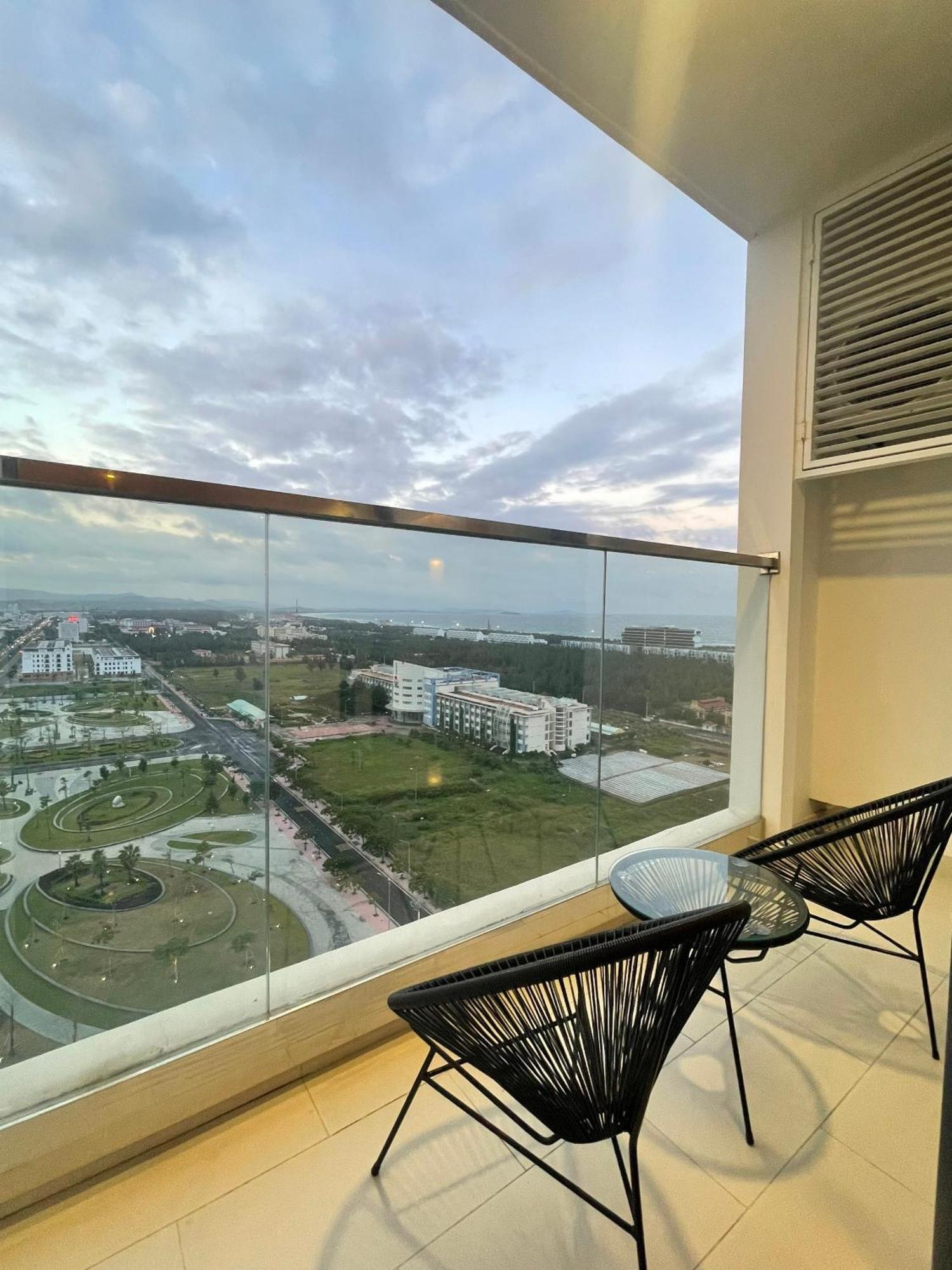 Luna Apartment - Apec Mandala Phu Yen Туїхоа Екстер'єр фото